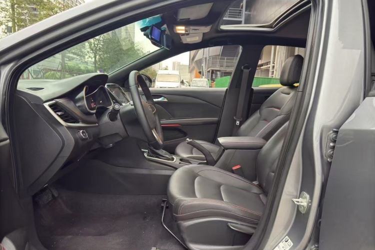 Used Chevrolet Monza 2019 RS 330T Automatic Comfort Edition China VI Standard Interior 6