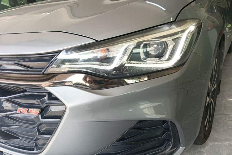 Used Chevrolet Monza 2019 RS 330T Automatic Comfort Edition China VI Standard Left Front Headlight