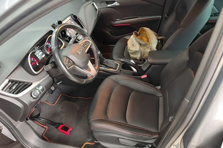 Used Chevrolet Monza 2019 RS 330T Automatic Comfort Edition China VI Standard Left Front Seat