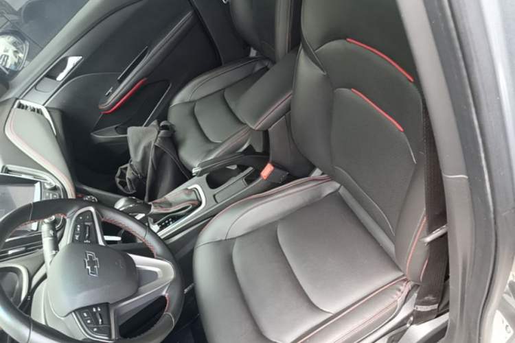 Used Chevrolet Monza 2019 RS 330T Automatic Comfort Edition China VI Standard Left Front Seat