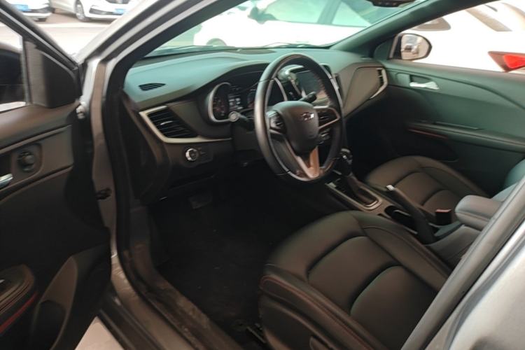 Used Chevrolet Monza 2019 RS 330T Automatic Comfort Edition China VI Standard Left Front Seat