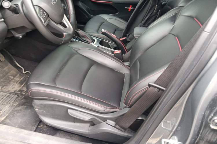 Used Chevrolet Monza 2019 RS 330T Automatic Comfort Edition China VI Standard Left Front Seat