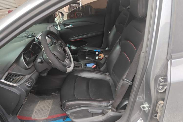 Used Chevrolet Monza 2019 RS 330T Automatic Comfort Edition China VI Standard Left Front Seat