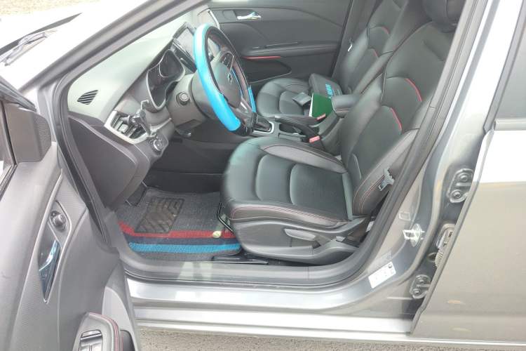 Used Chevrolet Monza 2019 RS 330T Automatic Comfort Edition China VI Standard Left Front Seat