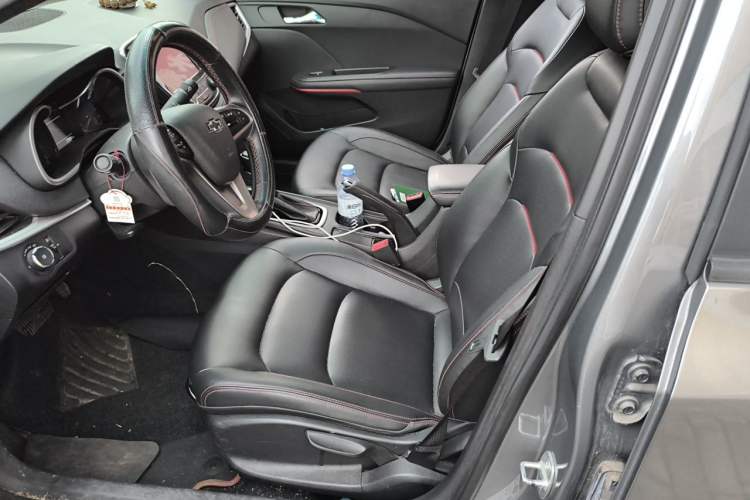 Used Chevrolet Monza 2019 RS 330T Automatic Comfort Edition China VI Standard Left Front Seat