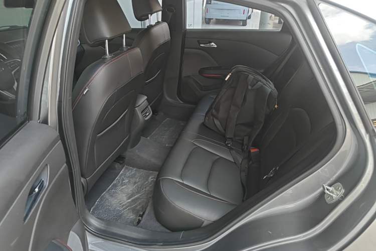 Used Chevrolet Monza 2019 RS 330T Automatic Comfort Edition China VI Standard Left Rear Seat
