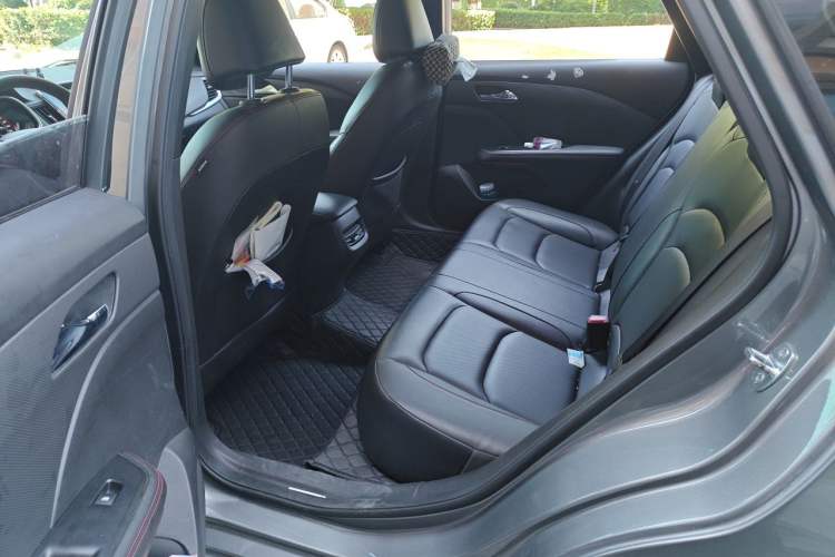 Used Chevrolet Monza 2019 RS 330T Automatic Comfort Edition China VI Standard Left Rear Seat