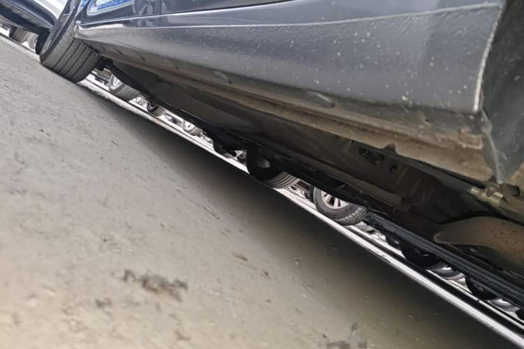 Used Chevrolet Monza 2019 Redline 320T Dual-Clutch Sporty Version China VI Standard Left Side Sill
