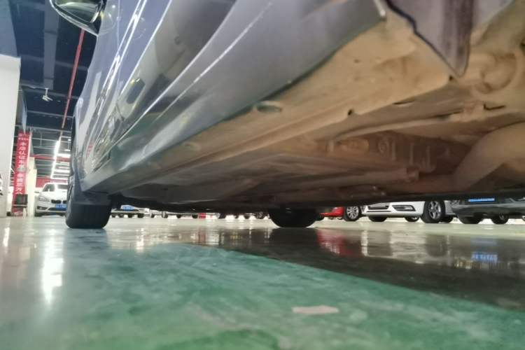 Used Chevrolet Monza 2019 RS 330T Automatic Comfort Edition China VI Standard Left Side Sill