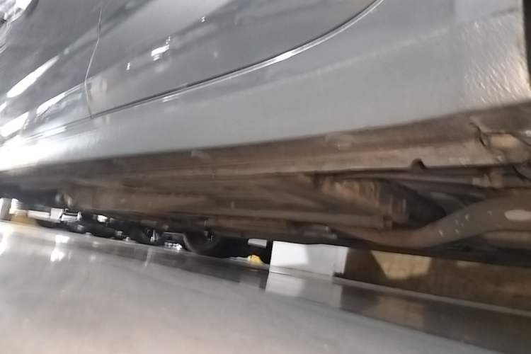 Used Chevrolet Monza 2019 RS 330T Automatic Comfort Edition China VI Standard Left Side Sill
