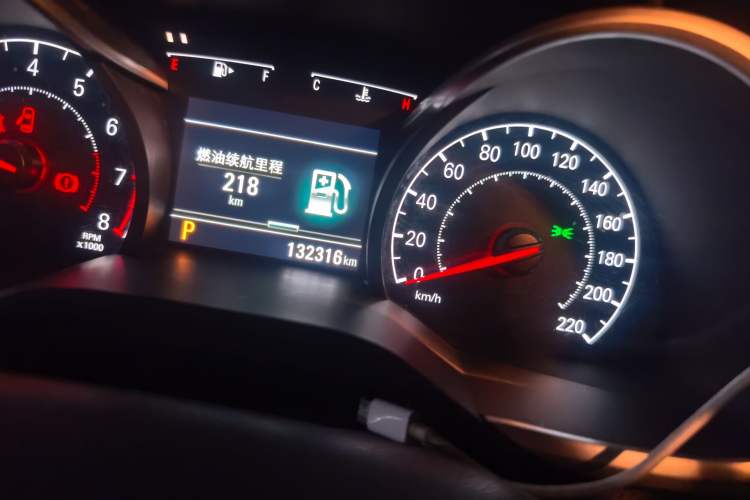 Used Chevrolet Monza 2019 Redline 320T Dual-Clutch Sporty Version China VI Standard Odometer Close Up