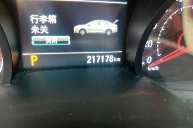 Used Chevrolet Monza 2019 Redline 320T Dual-Clutch Joyful Edition China VI Standard Odometer Close Up