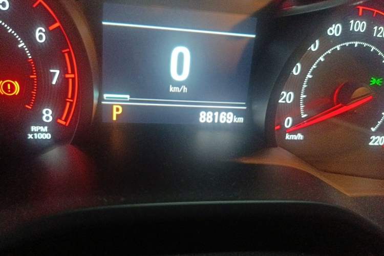 Used Chevrolet Monza 2019 RS 330T Automatic Sporty Edition China VI Standard Odometer Close Up