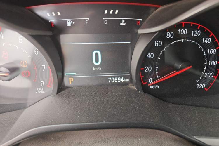 Used Chevrolet Monza 2019 RS 330T Automatic Comfort Edition China VI Standard Odometer Close Up