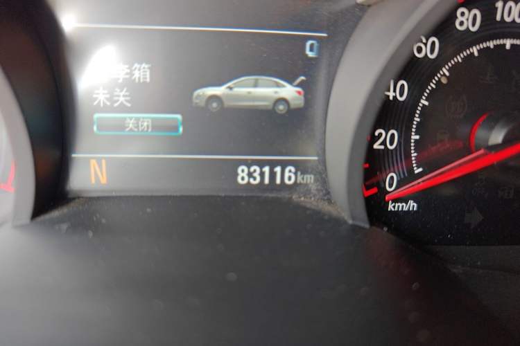 Used Chevrolet Monza 2019 RS 330T Automatic Comfort Edition China VI Standard Odometer Close Up