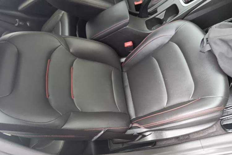 Used Chevrolet Monza 2019 RS 330T Automatic Comfort Edition China VI Standard Right Front Seat