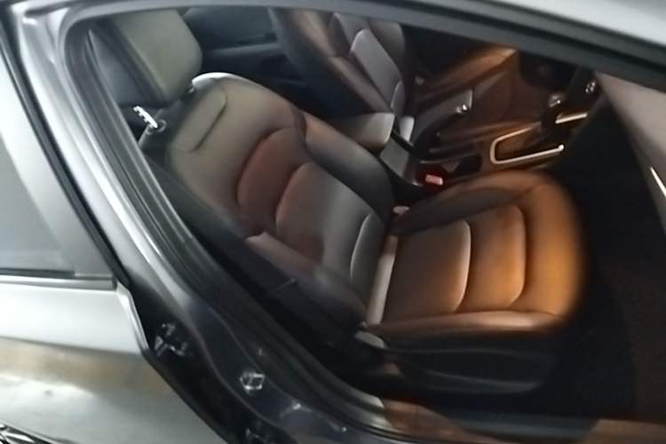 Used Chevrolet Monza 2019 RS 330T Automatic Comfort Edition China VI Standard Right Front Seat