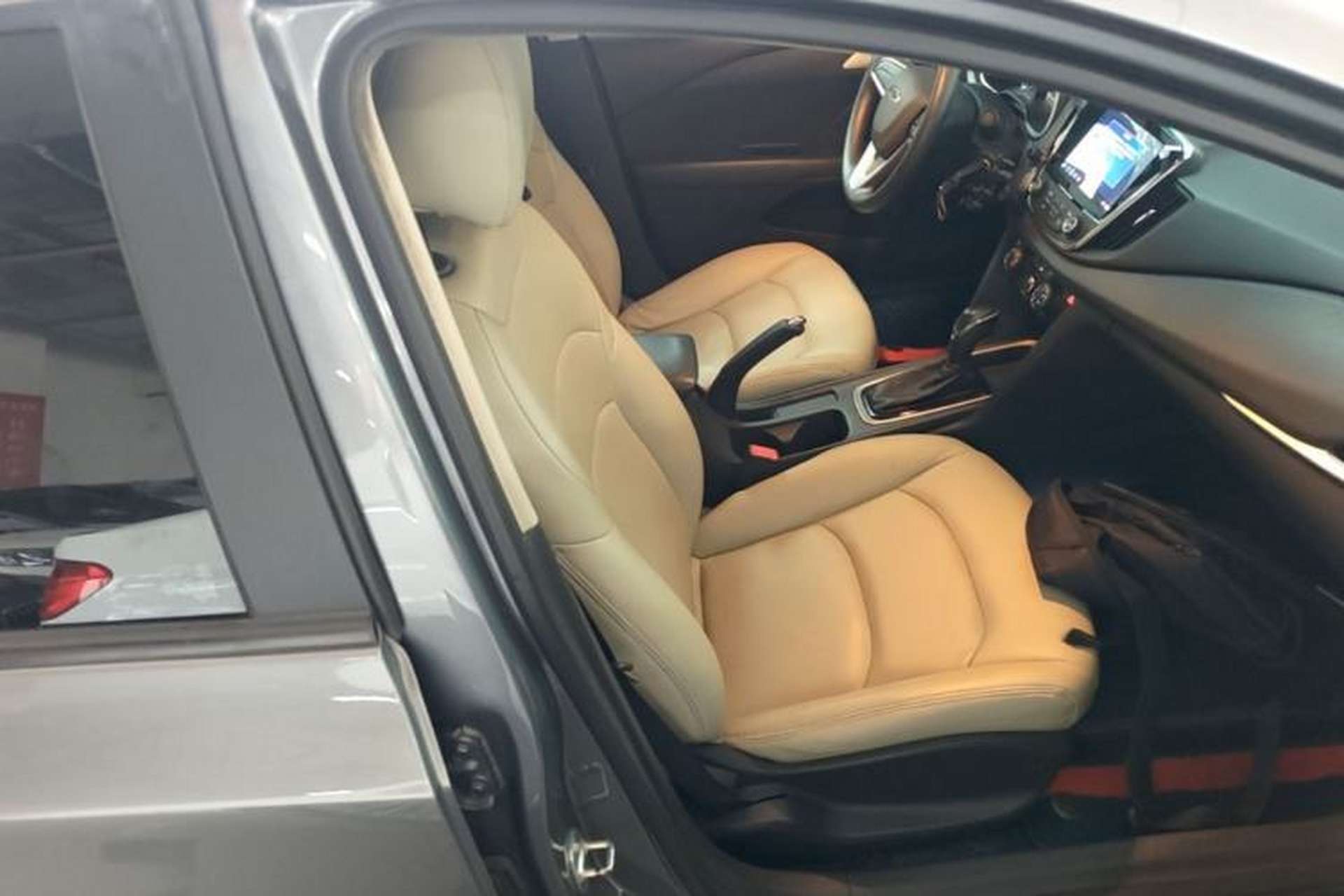 Used Chevrolet Monza 2019 Redline 320T Dual-Clutch Joyful Edition China VI Standard Right Front Seat