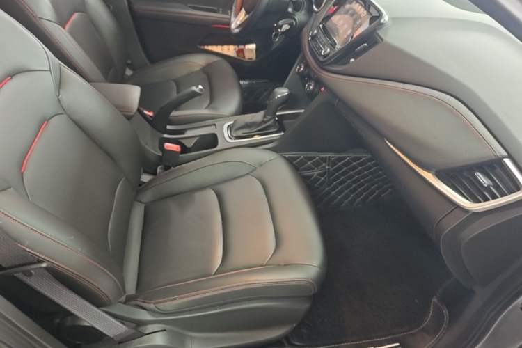 Used Chevrolet Monza 2019 RS 330T Automatic Comfort Edition China VI Standard Right Front Seat