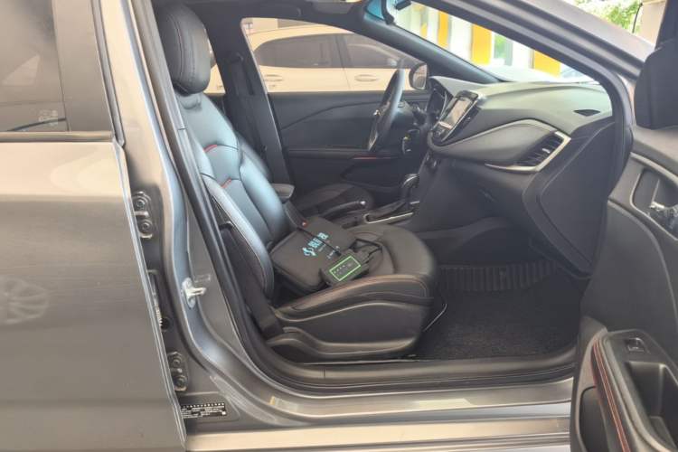 Used Chevrolet Monza 2019 RS 330T Automatic Comfort Edition China VI Standard Right Front Seat