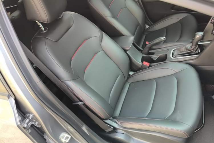 Used Chevrolet Monza 2019 RS 330T Automatic Comfort Edition China VI Standard Right Front Seat