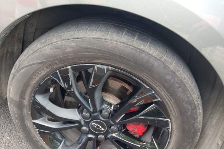 Used Chevrolet Monza 2019 RS 330T Automatic Comfort Edition China VI Standard Right Front Wheel Hub