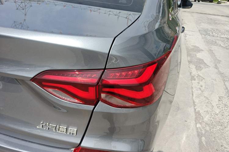 Used Chevrolet Monza 2019 320T Manual Xinxin Edition China VI Right Rear Taillight
