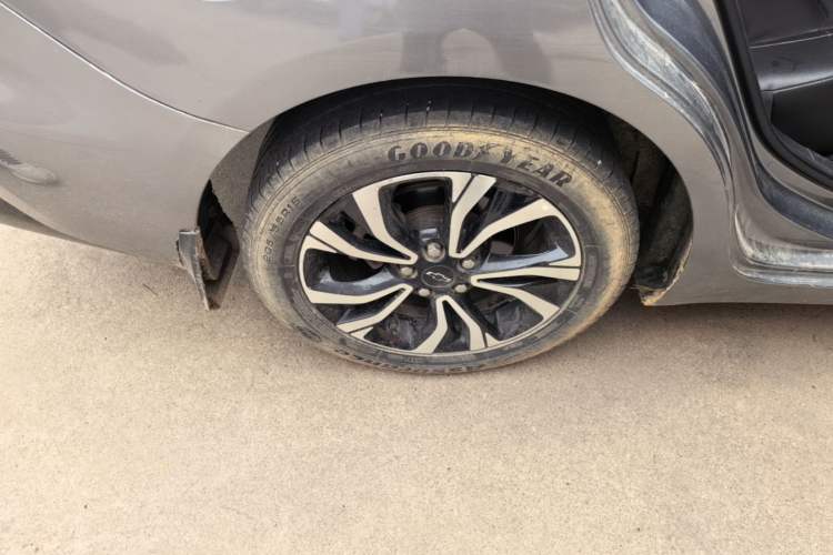 Used Chevrolet Monza 2019 RS 330T Automatic Comfort Edition China VI Standard Right Rear Wheel Hub