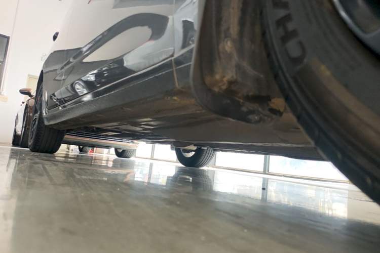 Used Chevrolet Monza 2019 Redline 320T Dual-Clutch Joyful Edition China VI Standard Right Side Sill
