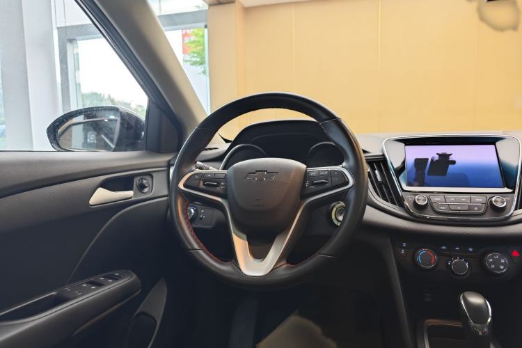 Used Chevrolet Monza 2019 Redline 320T Dual-Clutch Sporty Version China VI Standard Steering Wheel