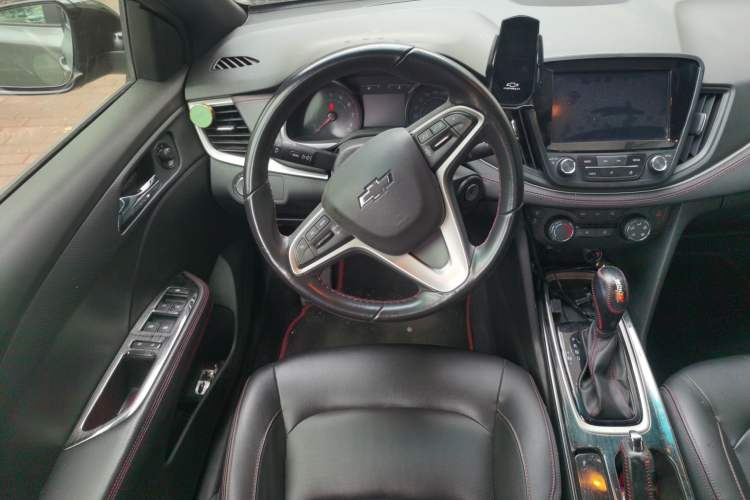 Used Chevrolet Monza 2019 RS 330T Automatic Comfort Edition China VI Standard Steering Wheel