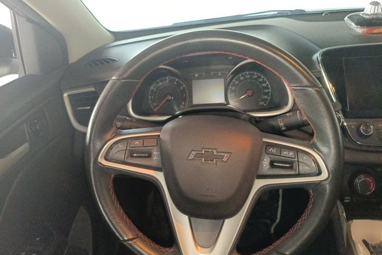 Used Chevrolet Monza 2019 Redline 320T Dual-Clutch Sporty Version China VI Standard Steering Wheel