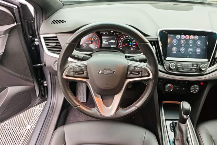 Used Chevrolet Monza 2019 RS 330T Automatic Comfort Edition China VI Standard Steering Wheel