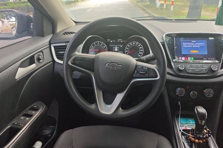 Used Chevrolet Monza 2019 Redline 320T Dual-Clutch Joyful Edition China VI Standard Steering Wheel