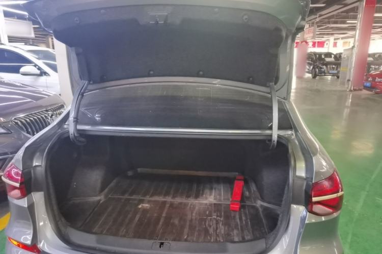 Used Chevrolet Monza 2019 RS 330T Automatic Comfort Edition China VI Standard Trunk