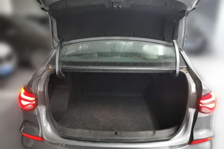 Used Chevrolet Monza 2019 RS 330T Automatic Comfort Edition China VI Standard Trunk