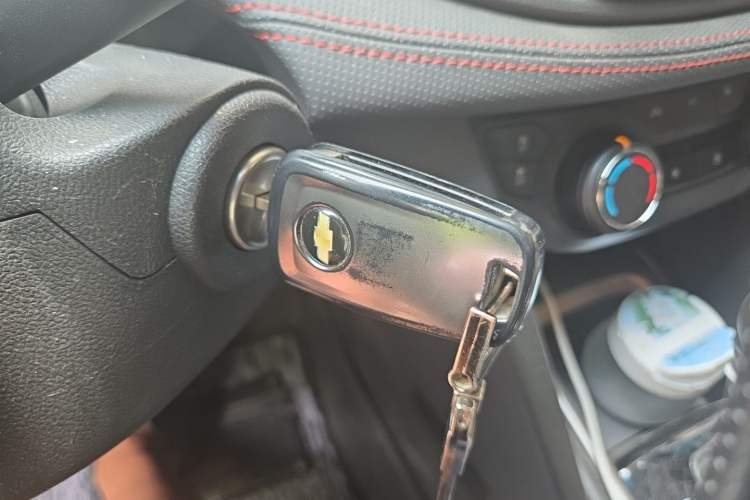 Used Chevrolet Monza 2019 RS 330T Automatic Comfort Edition China VI Standard Vehicle Key