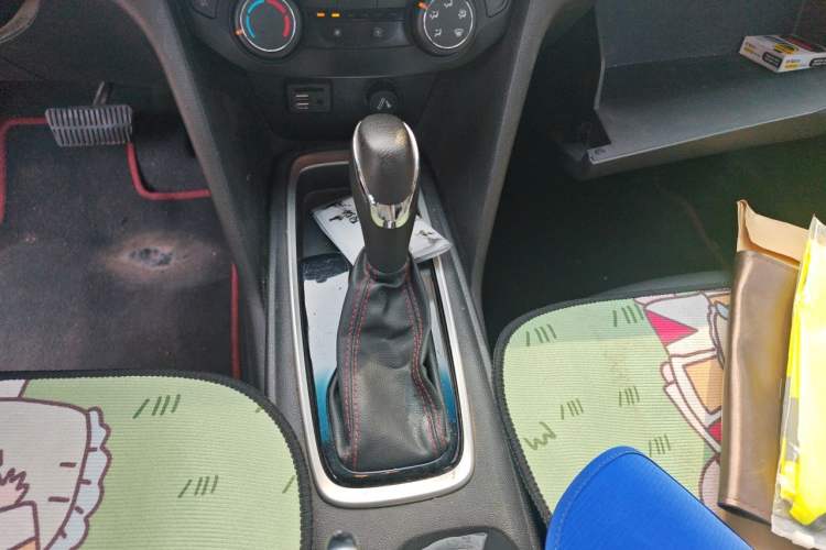 Used Chevrolet Monza 2019 RS 330T Automatic Comfort Edition China VI Standard Gear Lever
