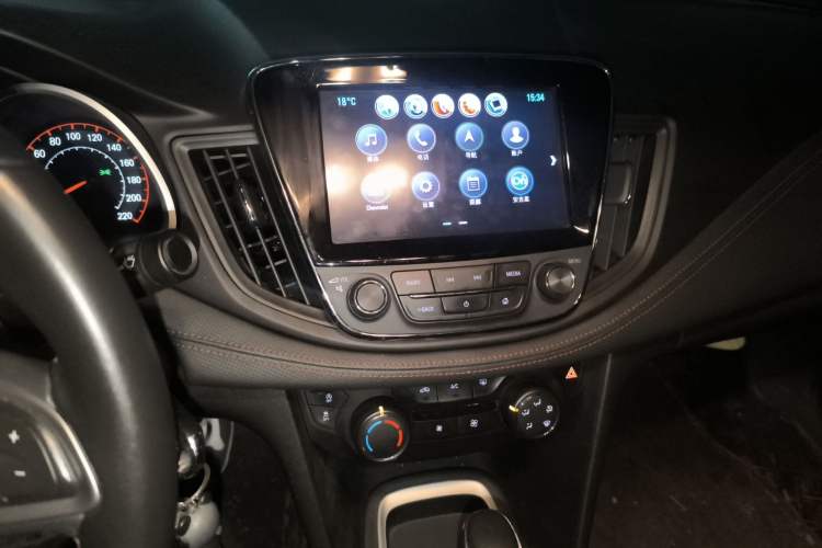 Used Chevrolet Monza 2019 RS 330T Automatic Comfort Edition China VI Standard Audio And AC Panel