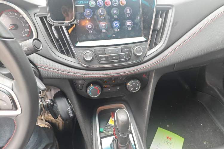 Used Chevrolet Monza 2019 RS 330T Automatic Comfort Edition China VI Standard Audio And AC Panel