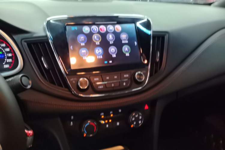 Used Chevrolet Monza 2019 RS 330T Automatic Comfort Edition China VI Standard Audio And AC Panel