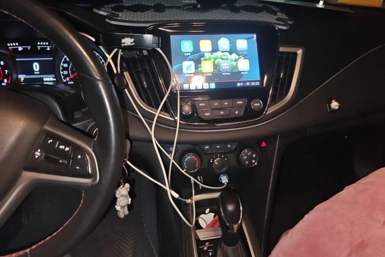 Used Chevrolet Monza 2019 Redline 320T Dual-Clutch Sporty Version China VI Standard Audio And AC Panel