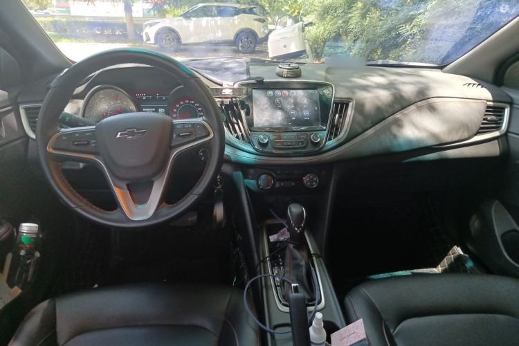 Used Chevrolet Monza 2019 RS 330T Automatic Comfort Edition China VI Standard Center Console
