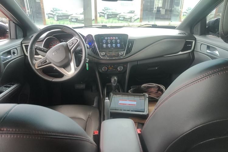Used Chevrolet Monza 2019 RS 330T Automatic Comfort Edition China VI Standard Center Console