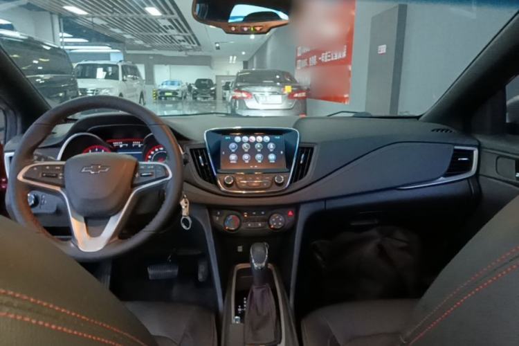 Used Chevrolet Monza 2019 RS 330T Automatic Comfort Edition China VI Standard Center Console