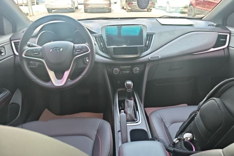Used Chevrolet Monza 2019 RS 330T Automatic Comfort Edition China VI Standard Center Console