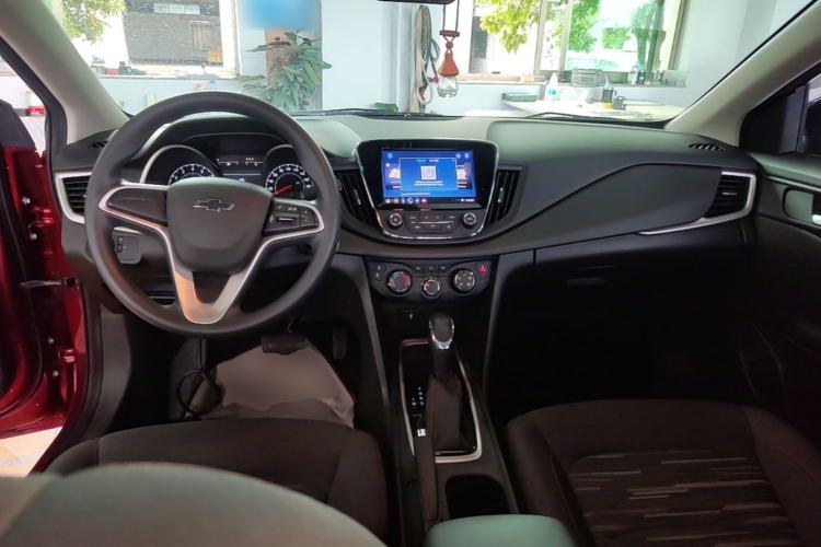 Used Chevrolet Monza 2019 Redline 320T Dual-Clutch Joyful Edition China VI Standard Center Console