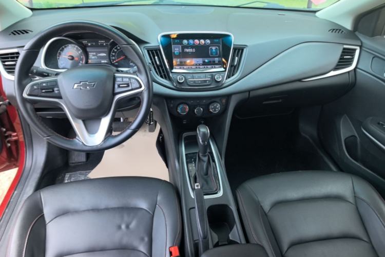 Used Chevrolet Monza 2019 Redline 320T Dual-Clutch Sporty Version China VI Standard Center Console