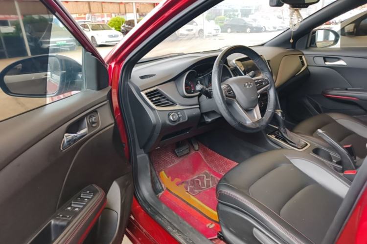 Used Chevrolet Monza 2019 RS 330T Automatic Comfort Edition China VI Standard Driver Seat