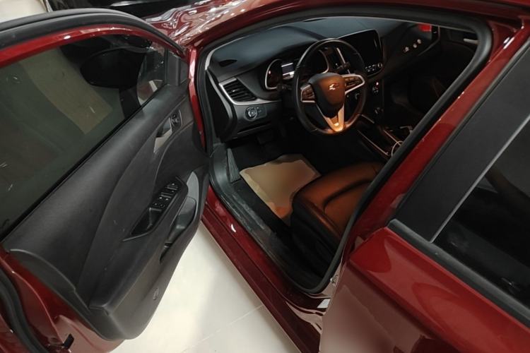 Used Chevrolet Monza 2019 Redline 320T Dual-Clutch Sporty Version China VI Standard Driver Seat